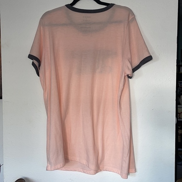 Torrid BCA Stronger than Cancer Classic Fit Crew Ringer Tee - Picture 3 of 6